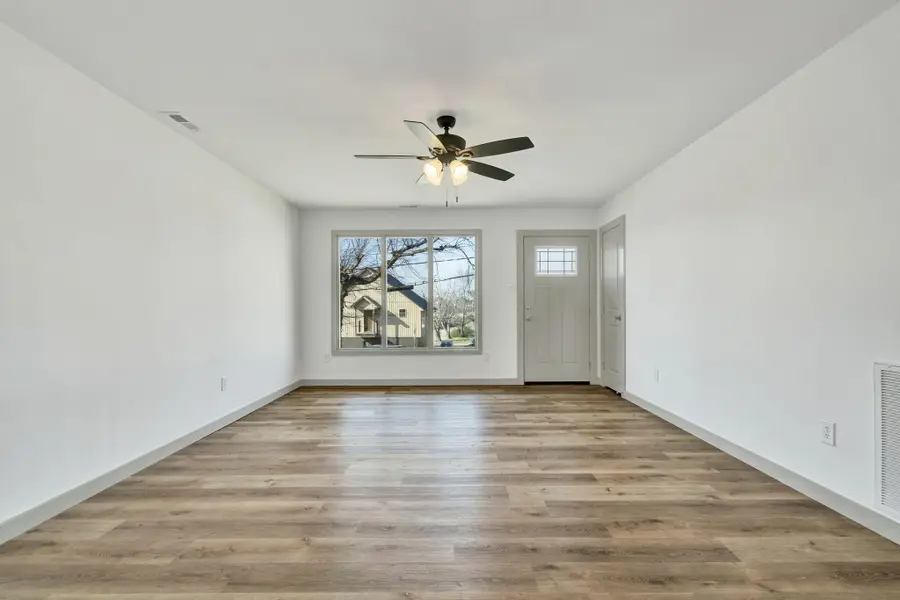 535 Wildwood Avenue Se, Cleveland, TN 37311 - Image #2