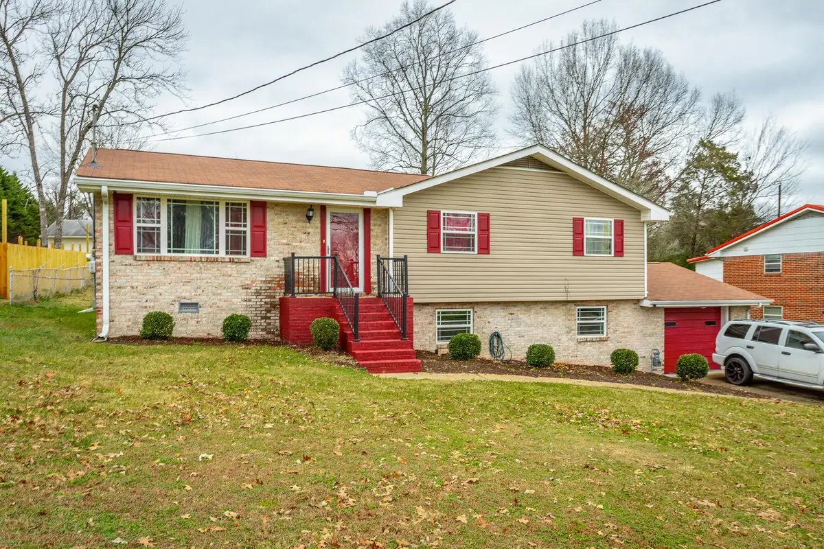 12 Maple Lane, Fort Oglethorpe, GA 30742 - Image #1