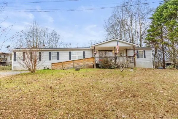 421 Saddle Horse Circle, Tunnel Hill, GA 30755