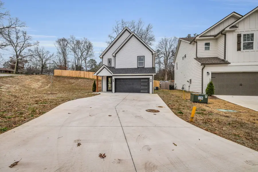 9162 Fuller Road, Chattanooga, TN 37421 - Image #2