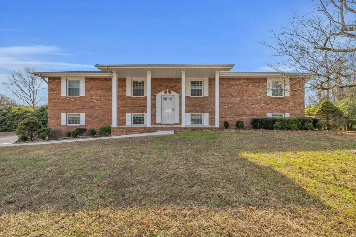 506 Crestview Circle, Ringgold, GA 30736 - Image #1