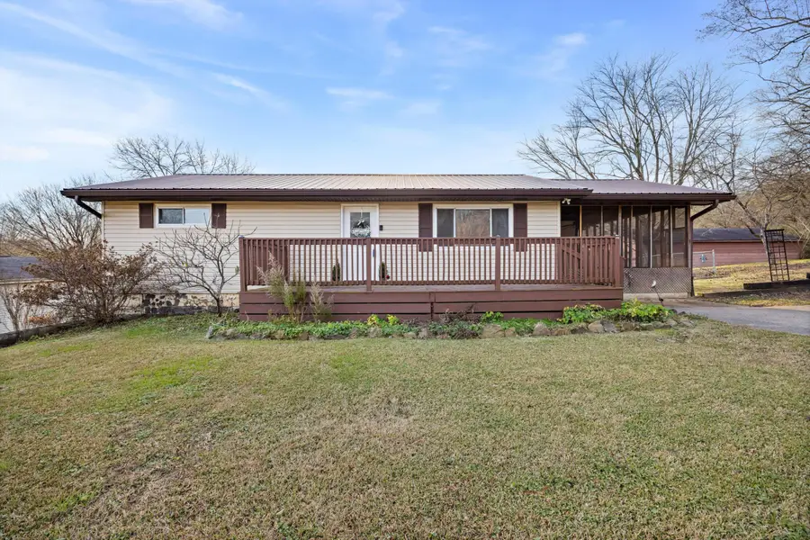 210 Incline Street, Soddy Daisy, TN 37379 - Image #2