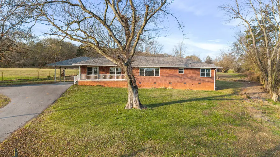 128 Scott Street Ne, Charleston, TN 37310 - #2