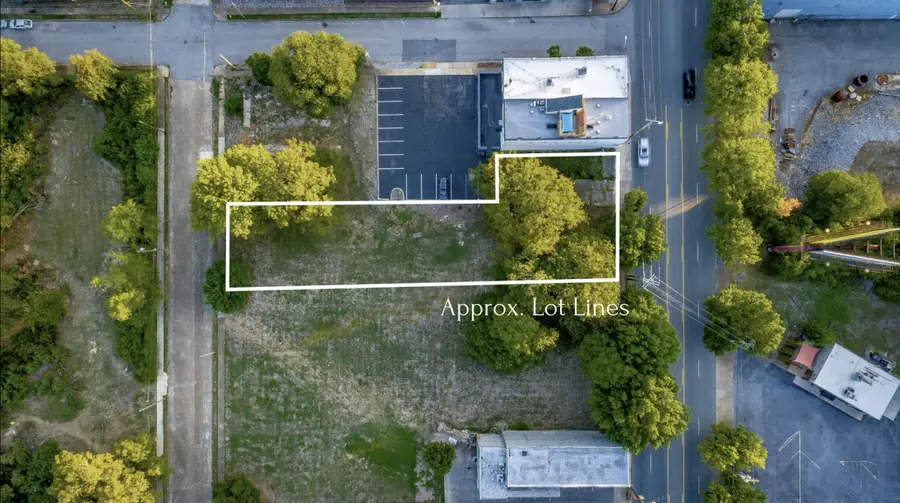 2642 Broad Street, Chattanooga, TN 37408 - #3