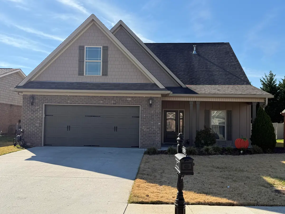 5324 Mandarin Circle, Hixson, TN 37343 - Image #1