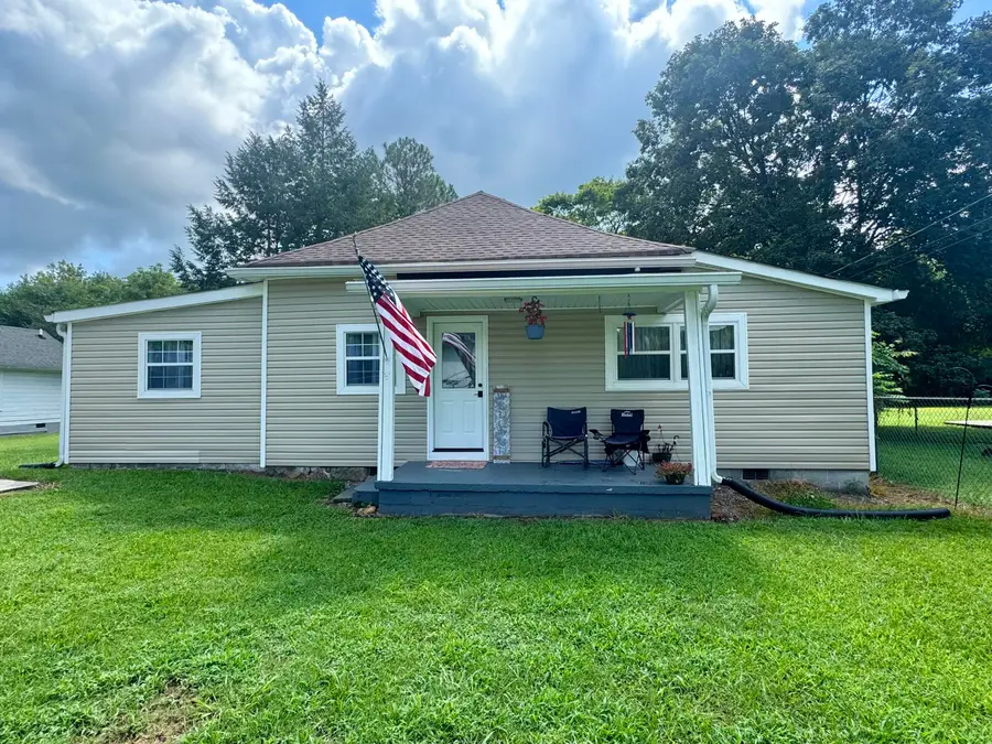 210 6th Street, Graysville, TN 37338 - Image #3