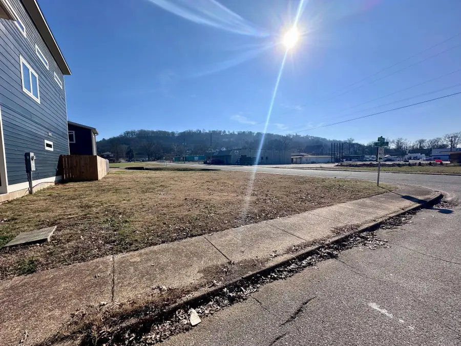 1316 Buckley Street, Chattanooga, TN 37404 - Image #3