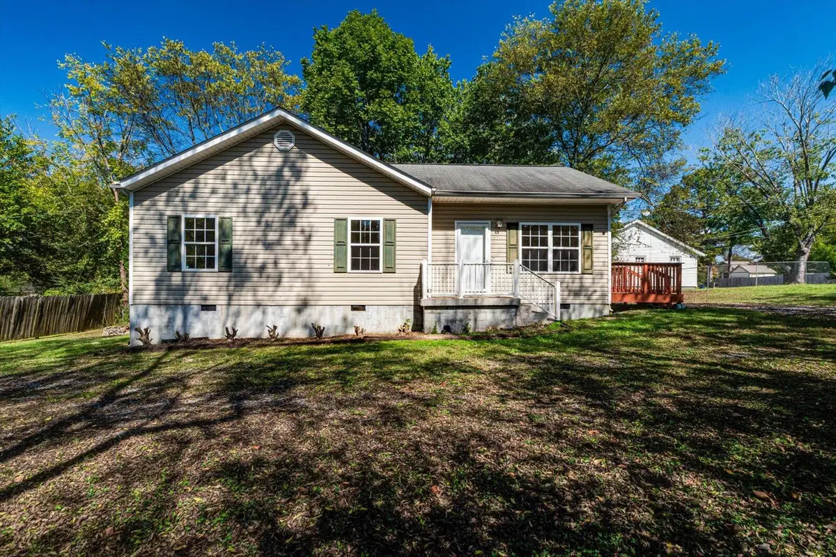 2007 Mcbrien Road, East Ridge, TN 37412 - Image #1