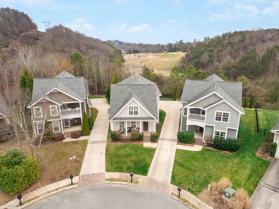 1684 Westover Lane, Chattanooga, TN 37405 - Image #2