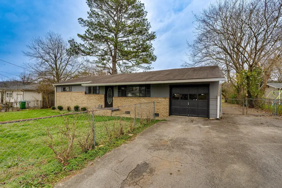 715 Mary Agnes Drive, Rossville, GA 30741 - Image #2