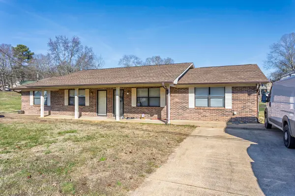 2407/2415 Rodney Drive Se, Cleveland, TN 37323