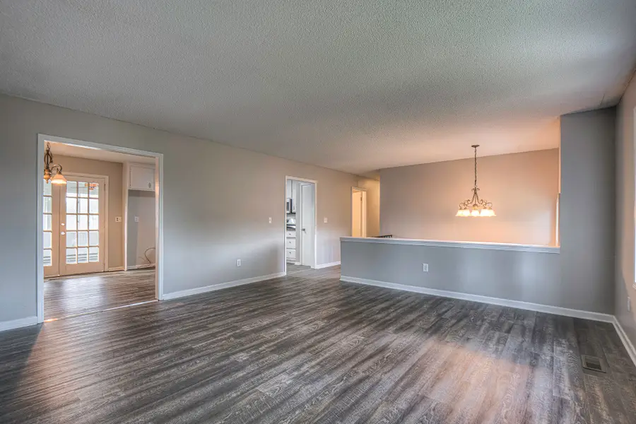 901 Hawthorne Court, Chattanooga, TN 37406 - Image #3