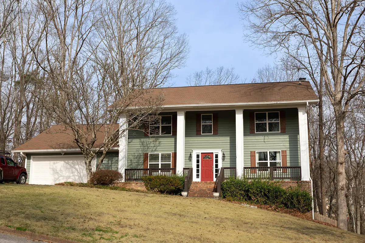 1809 Colonial Shores Drive, Hixson, TN 37343 - Image #1