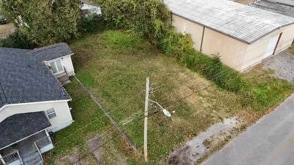 205 Rowland Avenue, Rossville, GA 30741