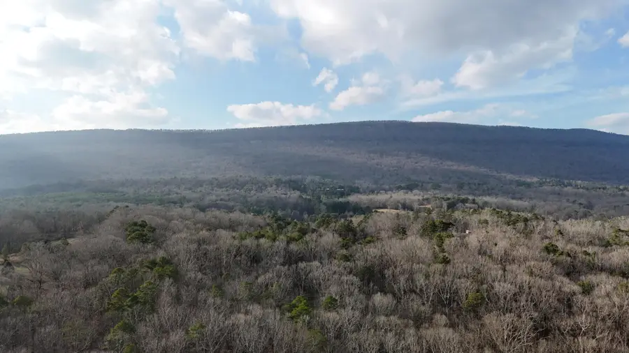 5723 Chamberlain Road, Lafayette, GA 30728 - Image #2