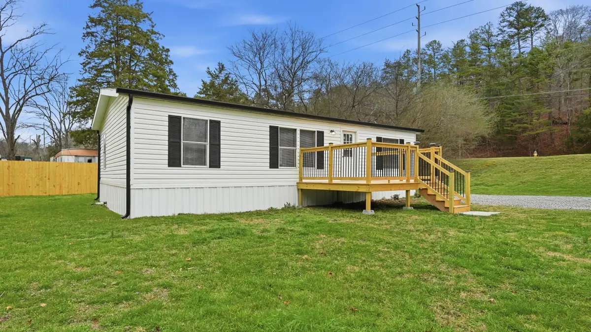 9165 Dallas Hollow Road, Soddy Daisy, TN 37379 - Image #1