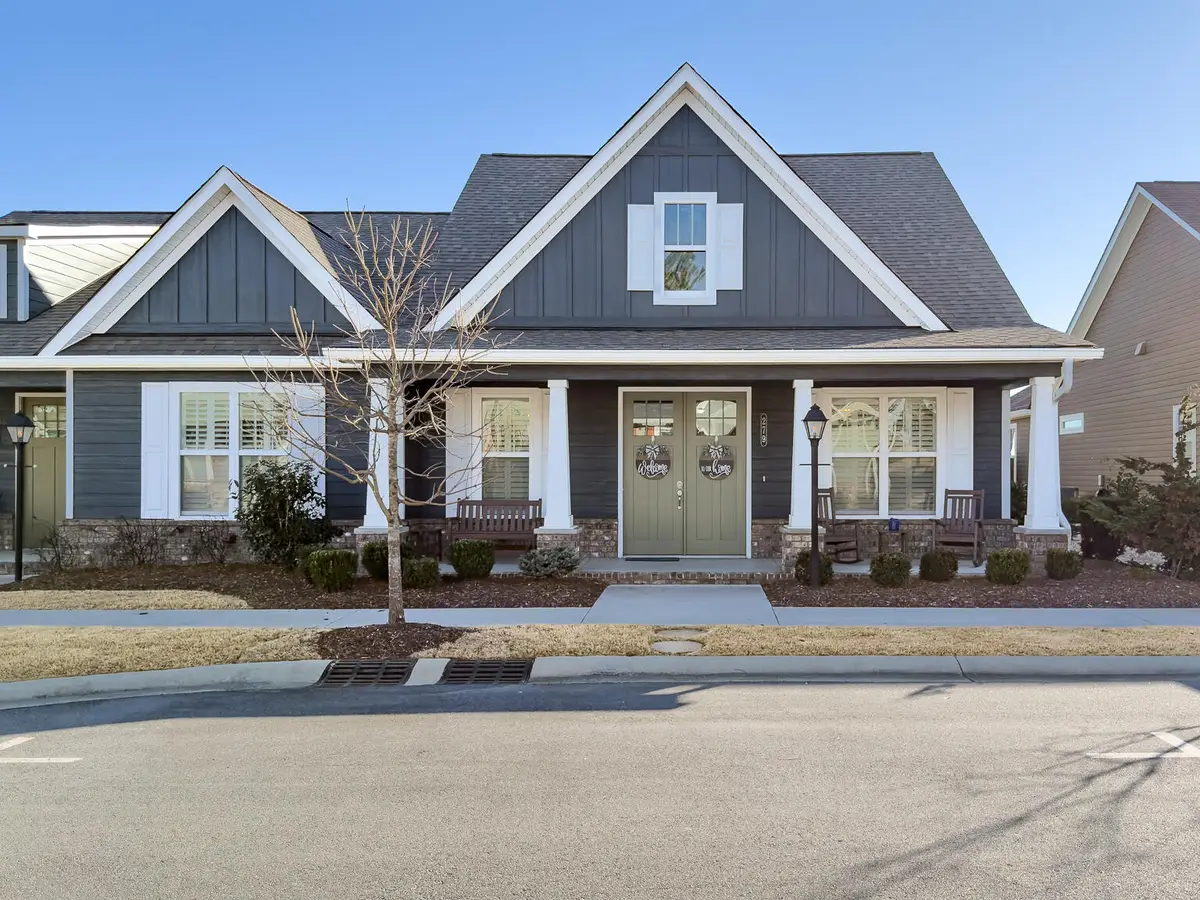 279 Kempton Lane, Dalton, GA 30721 - Image #1