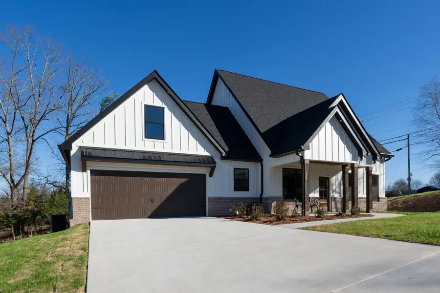 295 Running Oak Drive, Ringgold, GA 30736 - Image #2