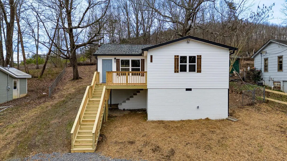 1917 Circle Drive Sw, Cleveland, TN 37311 - Image #1