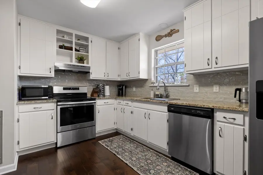 8437 Cross Timbers Circle, Hixson, TN 37343 - Image #3