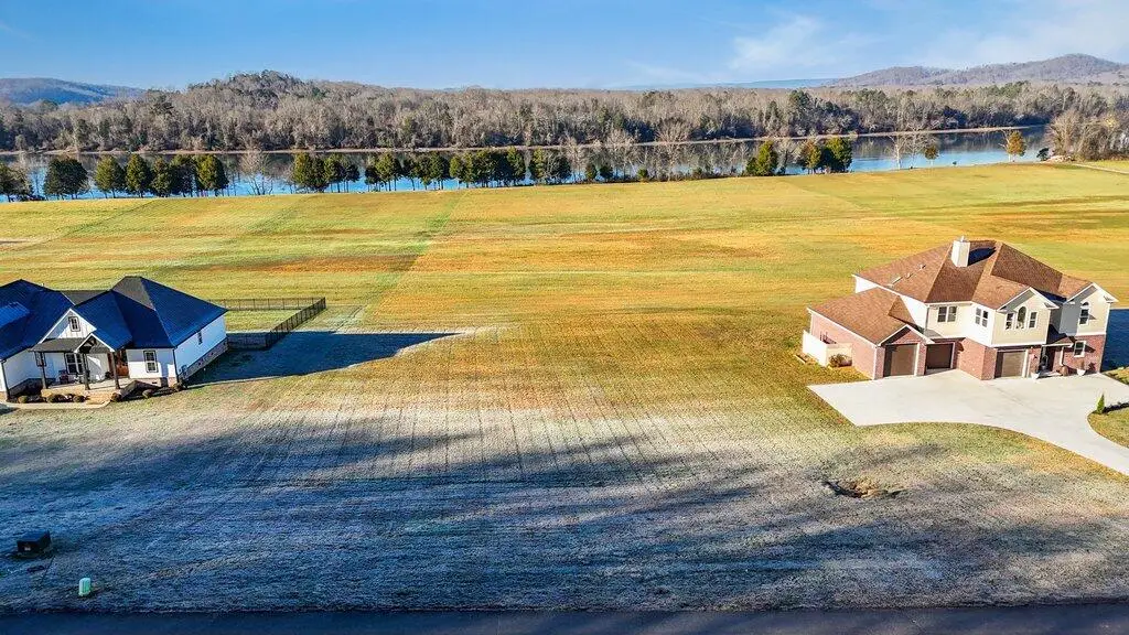 56 Espalier Drive, Decatur, TN 37322 - Image #1