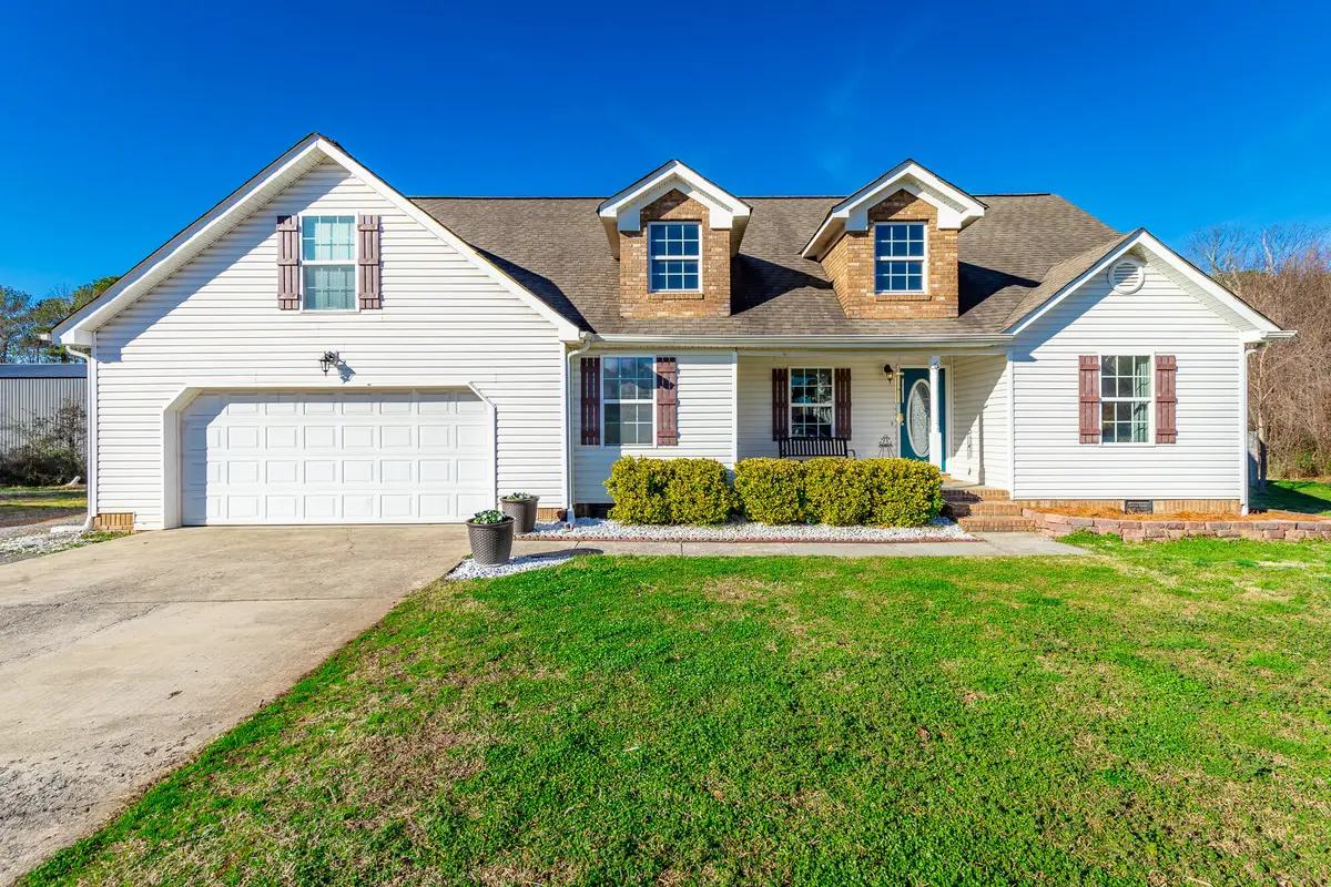 212 Round Tree Drive, Rossville, GA 30741 - Image #1