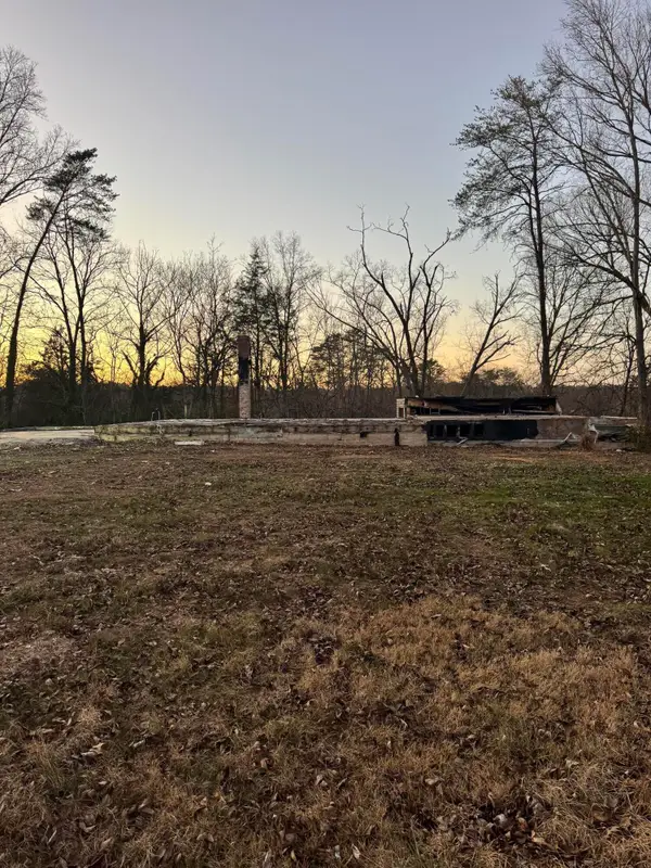 8937 Snow Hill Road, Ooltewah, TN 37363