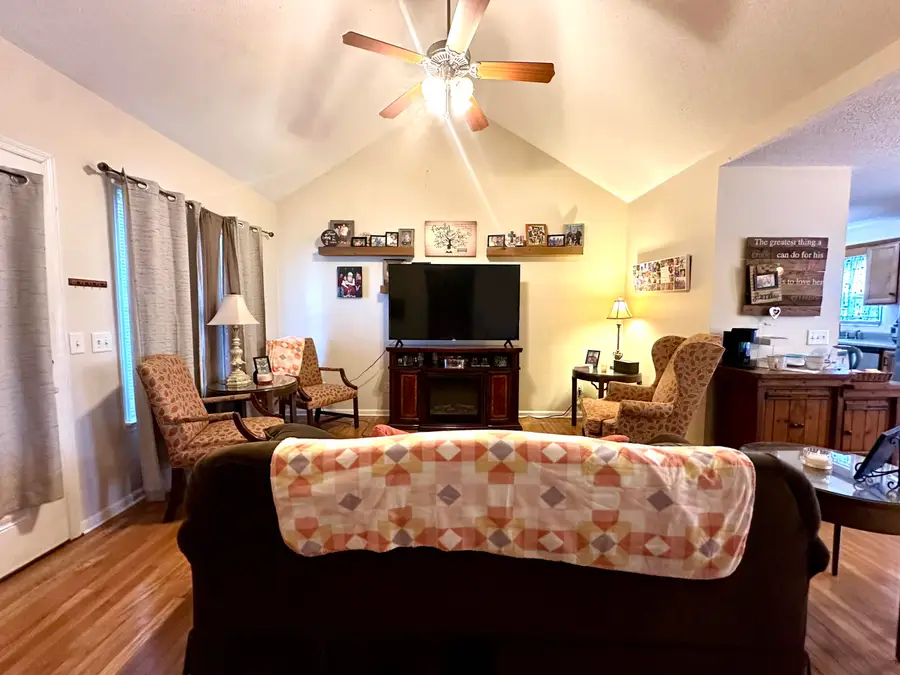 33 Cottage Crest Court, Chickamauga, GA 30707 - Image #2