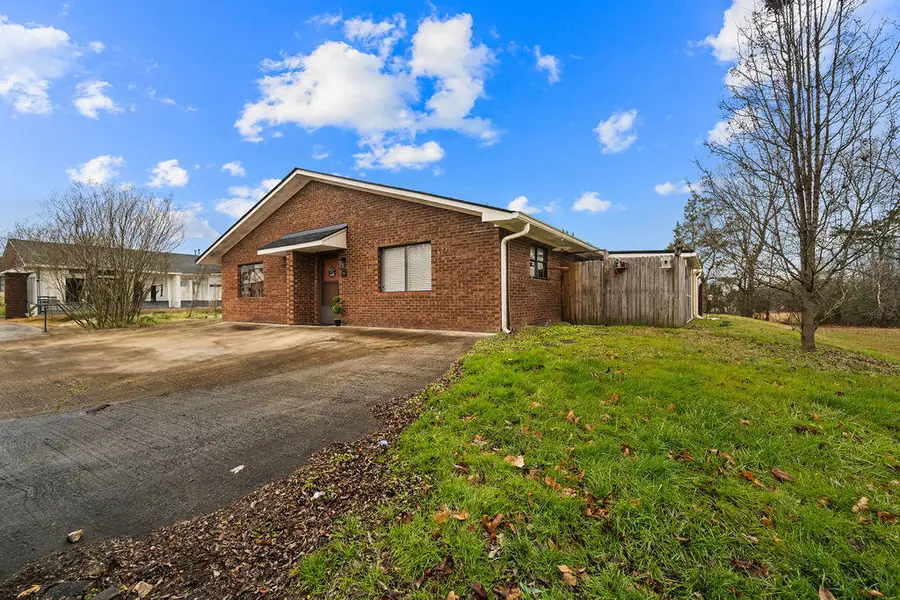 55 Condo Circle, Ringgold, GA 30736 - Image #2