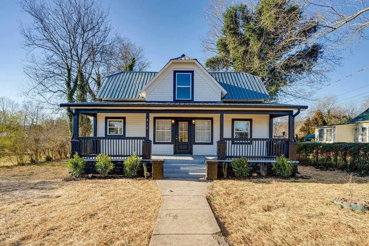213 Southern College Street, Graysville, TN 37338 - Image #1