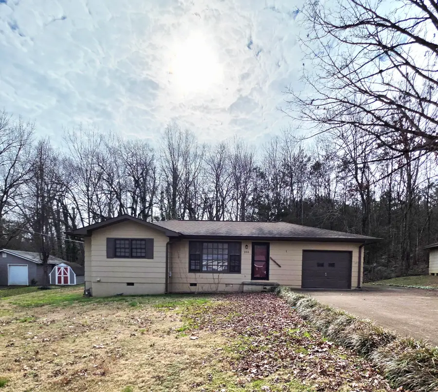 255 Canary Avenue, Trenton, GA 30752 - Image #3