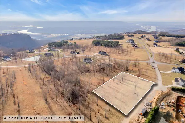 2460 Jasper Highlands Boulevard #Jh117, Jasper, TN 37347