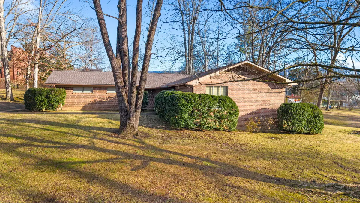 1415 Pennsylvania Avenue, Etowah, TN 37331 - Image #1