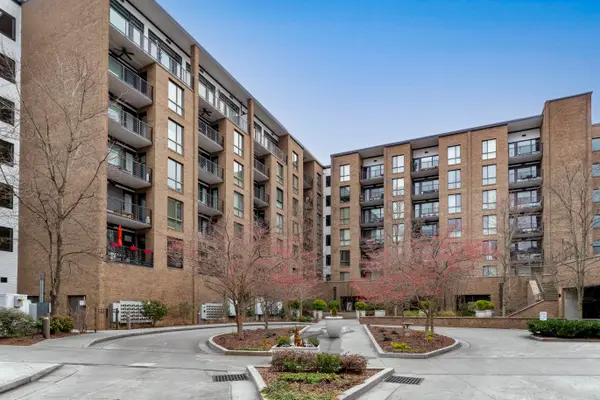 200 Manufacturers Road #Apt 219, Chattanooga, TN 37405