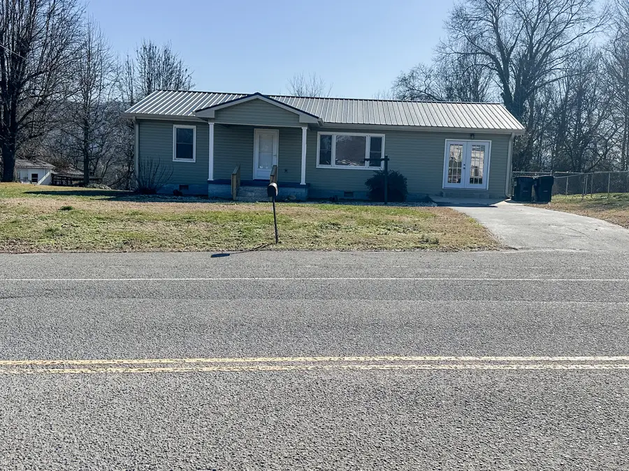 2404 Main Street, Pikeville, TN 37367 - #3