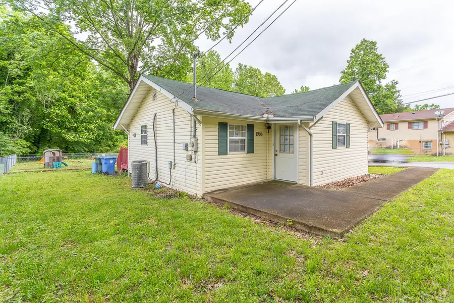 1905 Tunnel Boulevard, Chattanooga, TN 37406 - Image #2