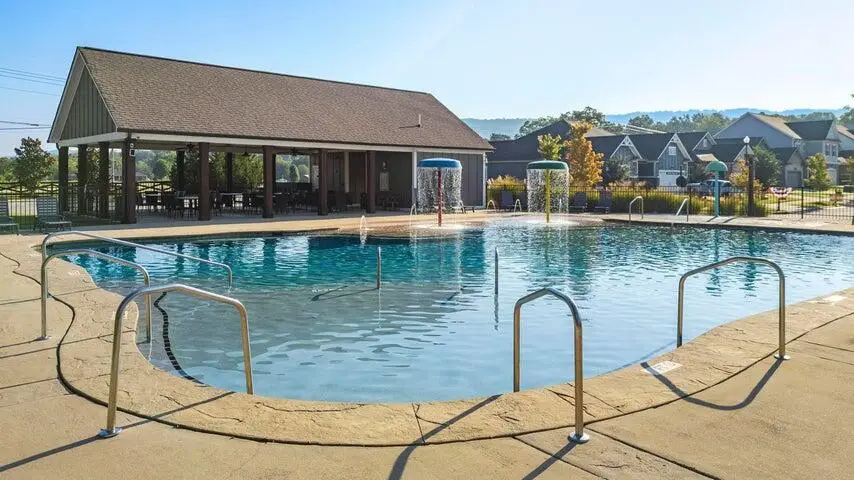 7458 White Pine Drive, Ooltewah, TN 37363 - #2