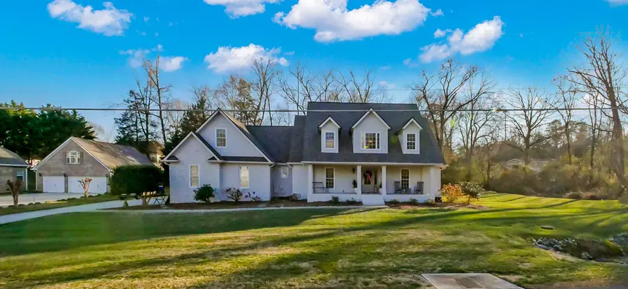 758 W 12th Street, Chickamauga, GA 30707 - #2