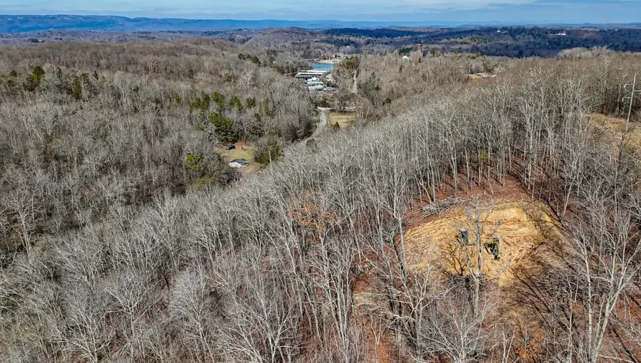 10980 Hixson Pike, Soddy Daisy, TN 37379 - #3