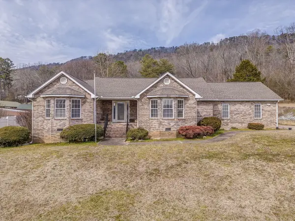 9017 Springfield Road, Soddy Daisy, TN 37379