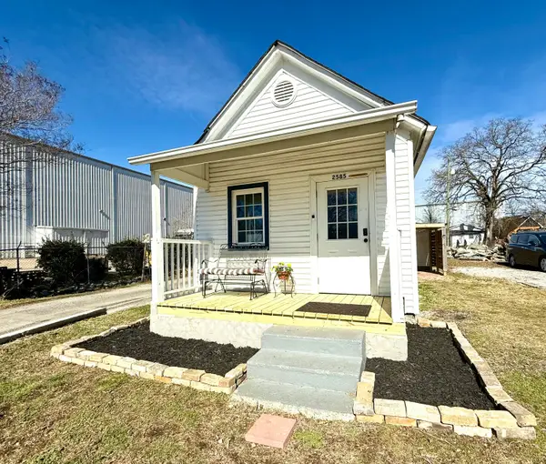 2585 E 40th Street, Chattanooga, TN 37407