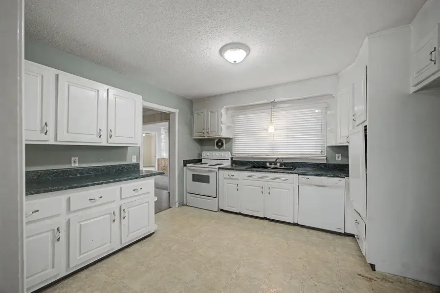 903 Sunny Dell Circle, Chattanooga, TN 37412 - #2