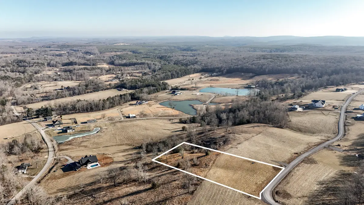 181 Snowy Meadow Lane, Soddy Daisy, TN 37379 - #1