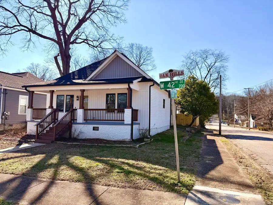 714 W 42nd Street, Chattanooga, TN 37410 - #3