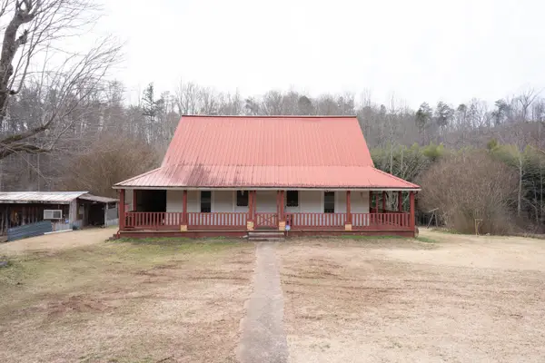 2478 Highway 39 E, Englewood, TN 37329