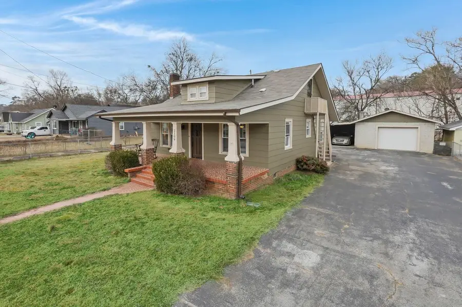 2109 Lyndon Avenue, Chattanooga, TN 37415 - #2