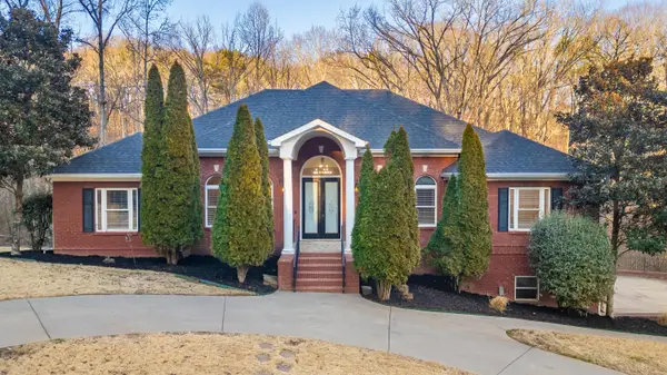 2210 Poplar Grove Drive, Ooltewah, TN 37363
