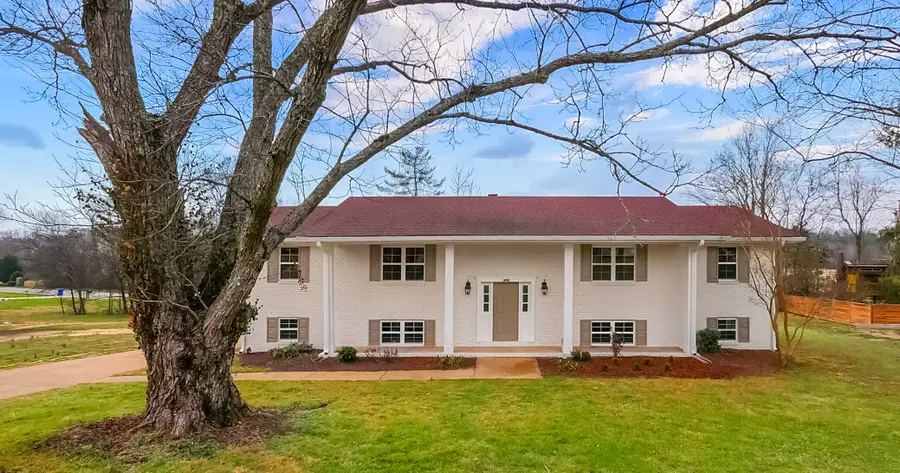 9512 Heathwood Drive, Ooltewah, TN 37363 - #2