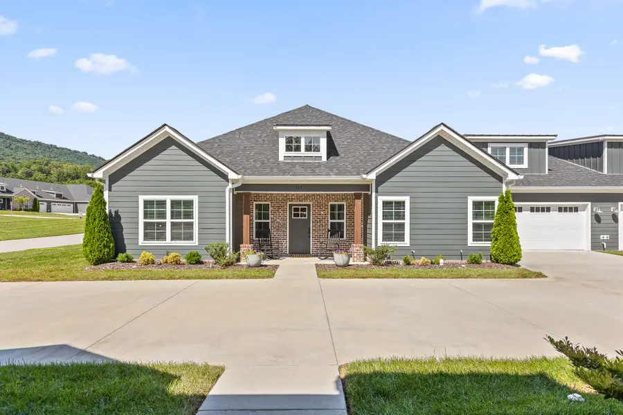 815 Wellstone Drive, Chattanooga, TN 37405 - #3