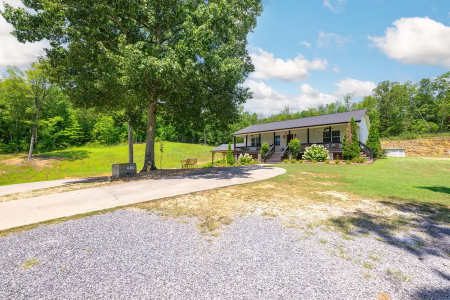 337 Allen Rd Road, Chatsworth, GA 30705 - #2